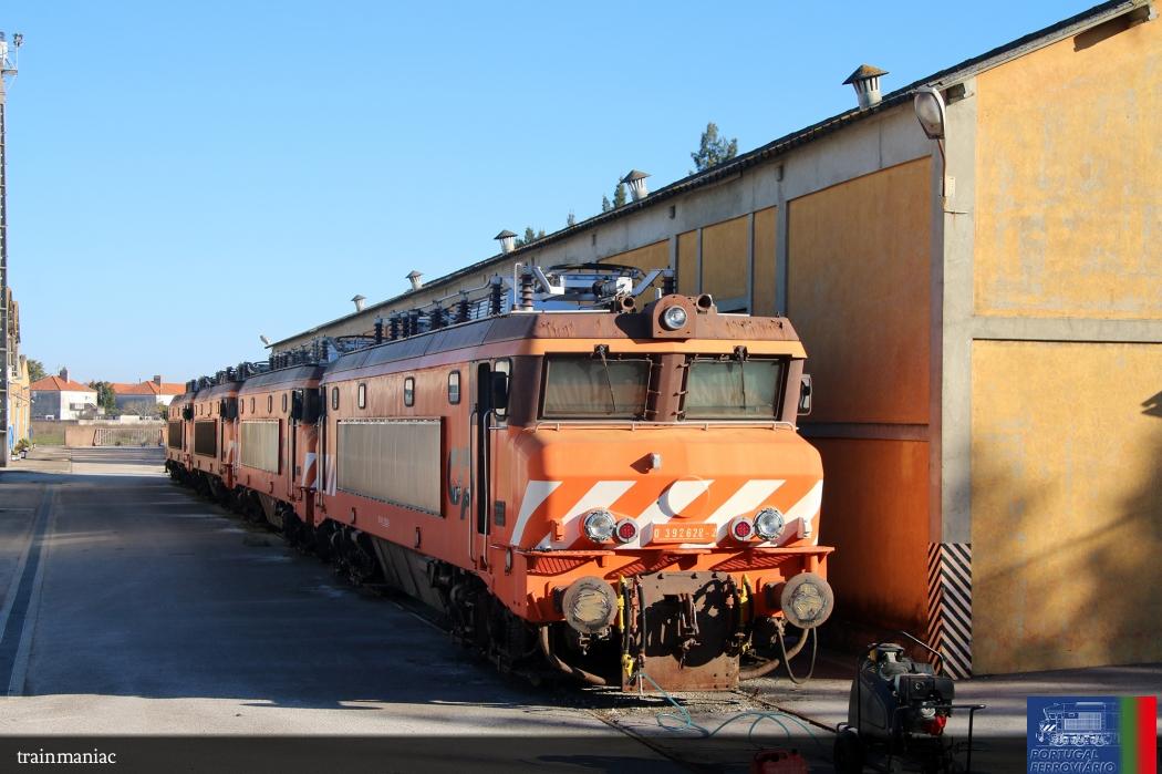 2628 aguardando saída para o Porto