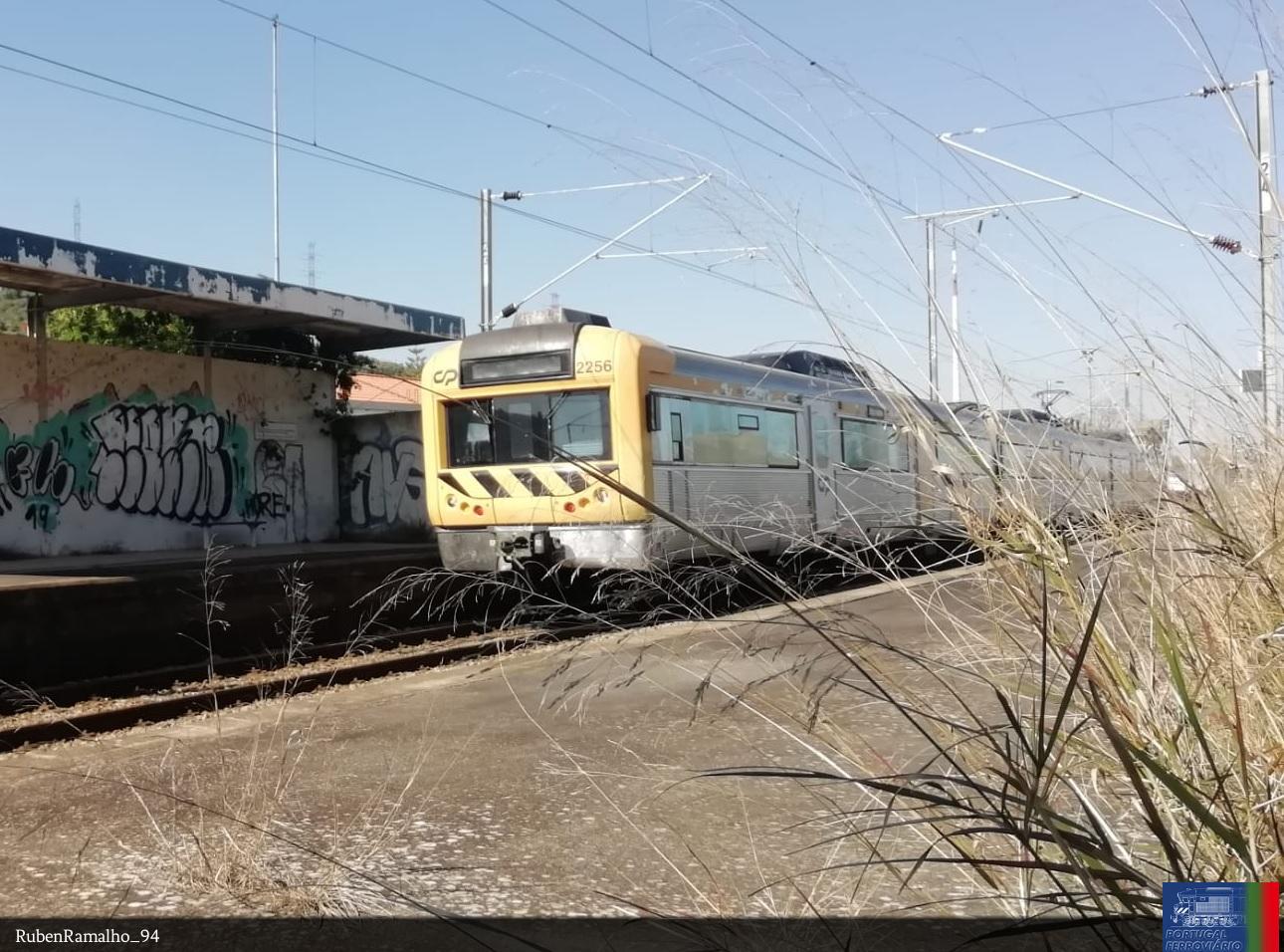 UTE 2256 em Quinta das Torres
