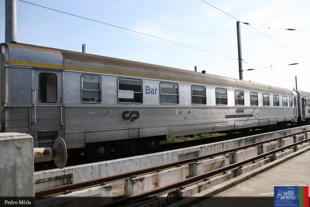 85-40 002 Exterior - Contumil