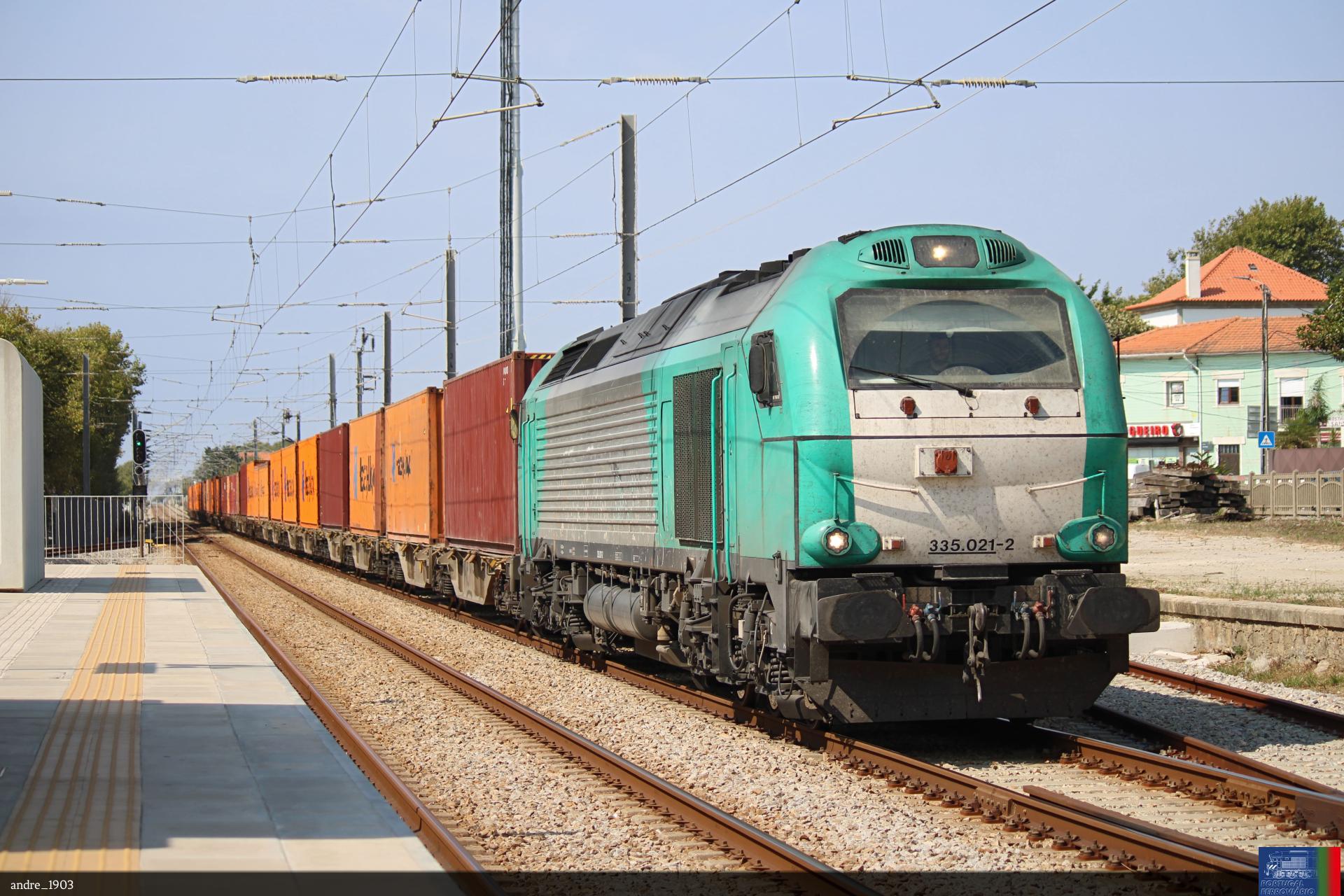 Captrain 5021 na Granja