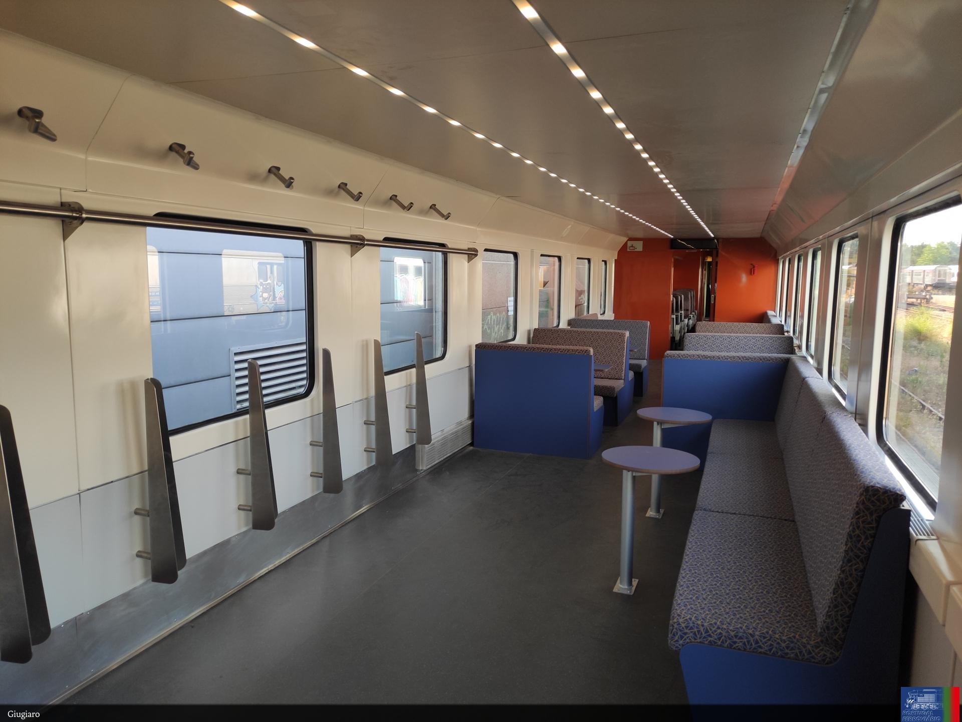 Interior Bar pós-renovação 85-97 505