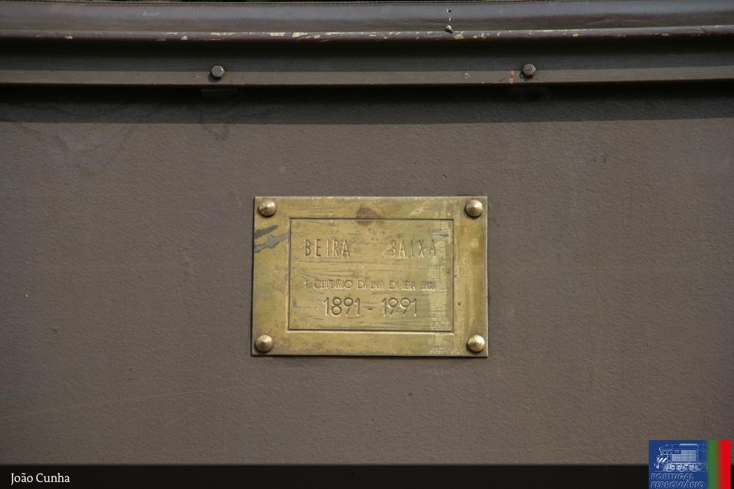 Placa comemorativa do centenário da Beira Baixa