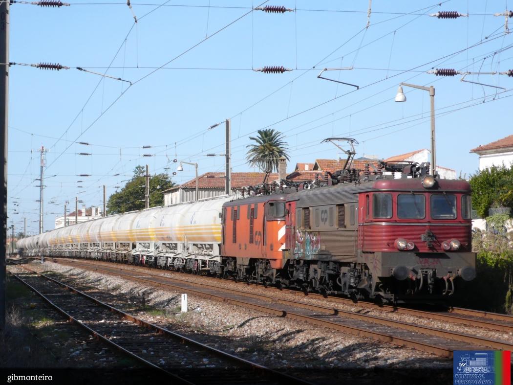 2551 em múltipla com a 2512 na Granja